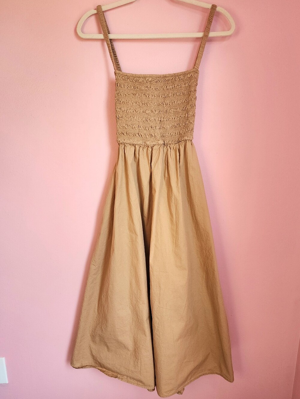 Tan Fit & Flare Smocked Cotton Midi Dress Women's Medium